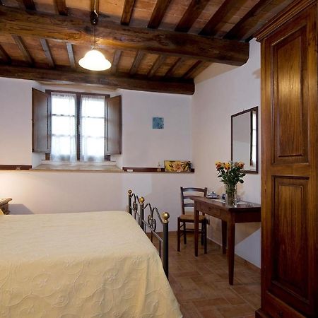 Agriturismo Fontesettimena Appartamento Rondine- Appartamento Capriolo Volterra Exteriör bild